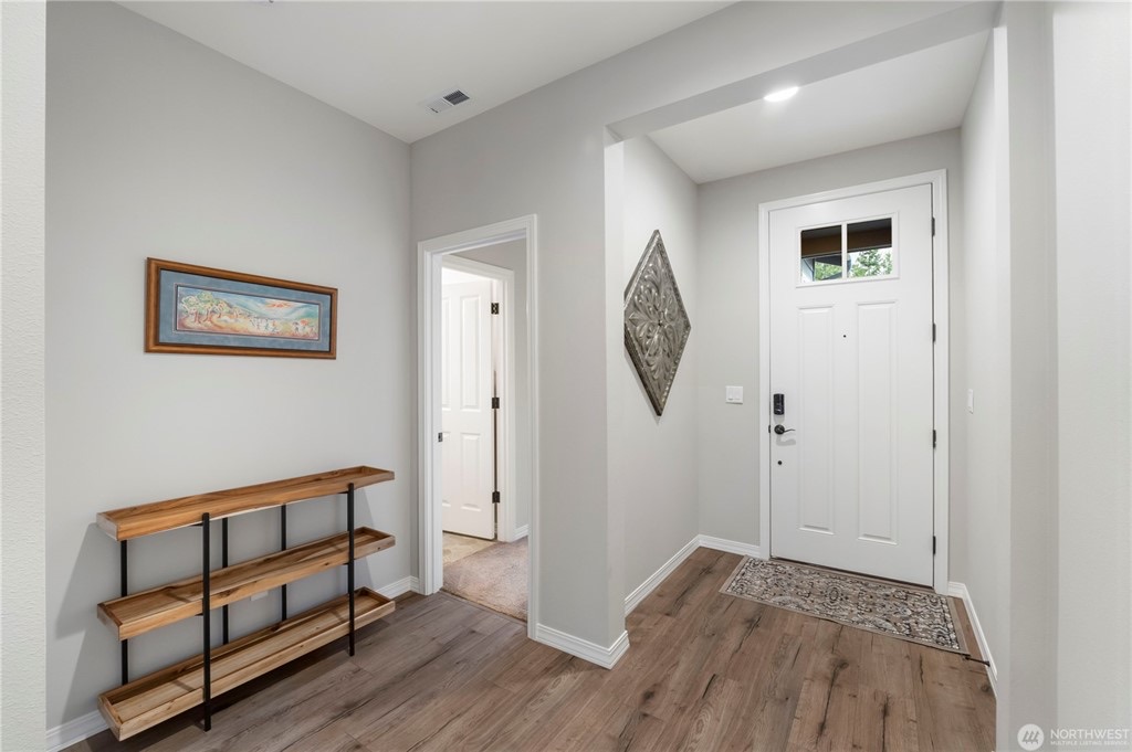 18102 151st Street E, photo 10
